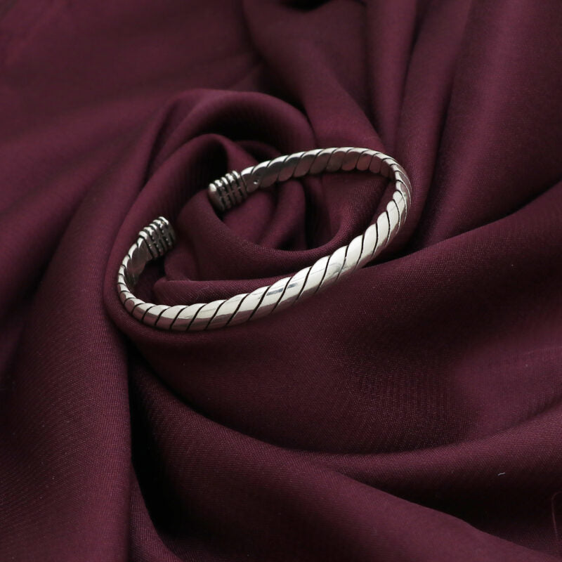 Silver Oxidised Openable Kada