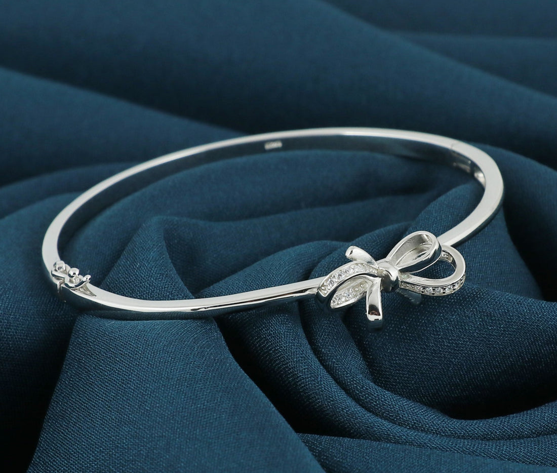 Silver Love Knot Kada