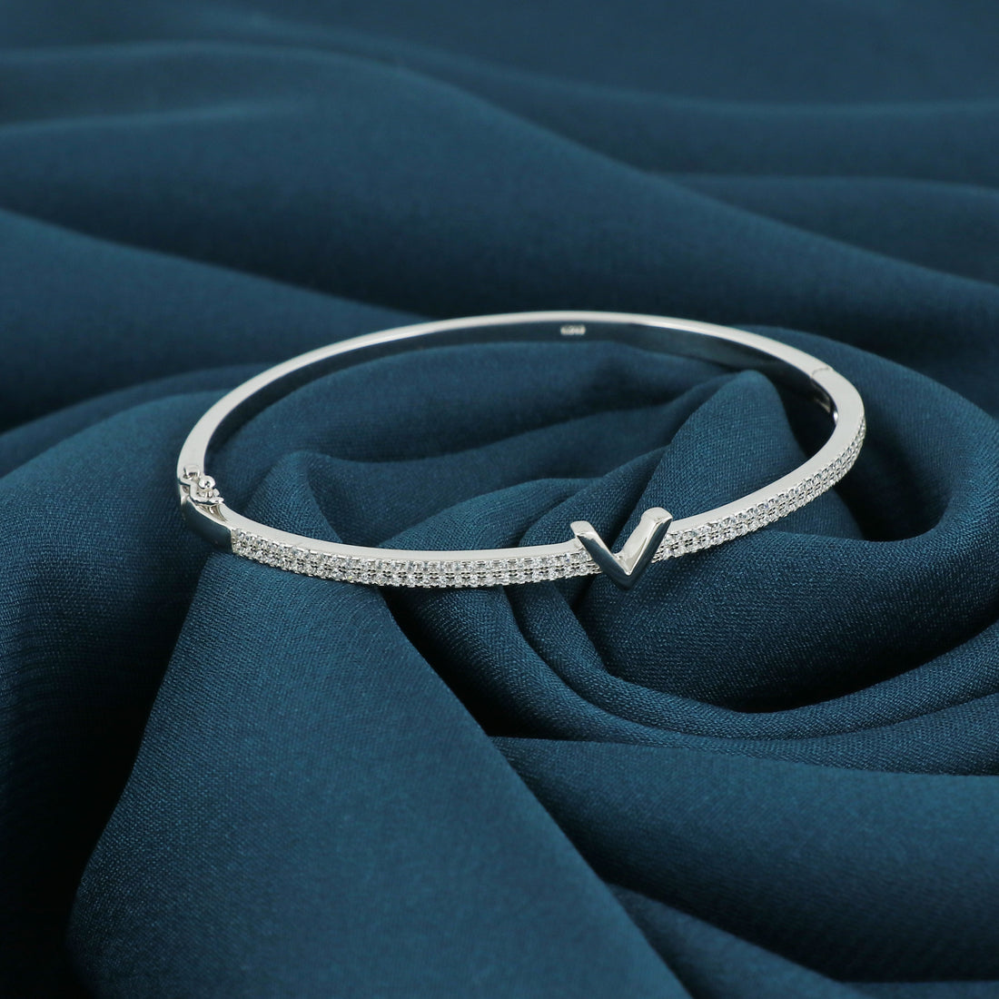 Silver Starry Luxe Kada
