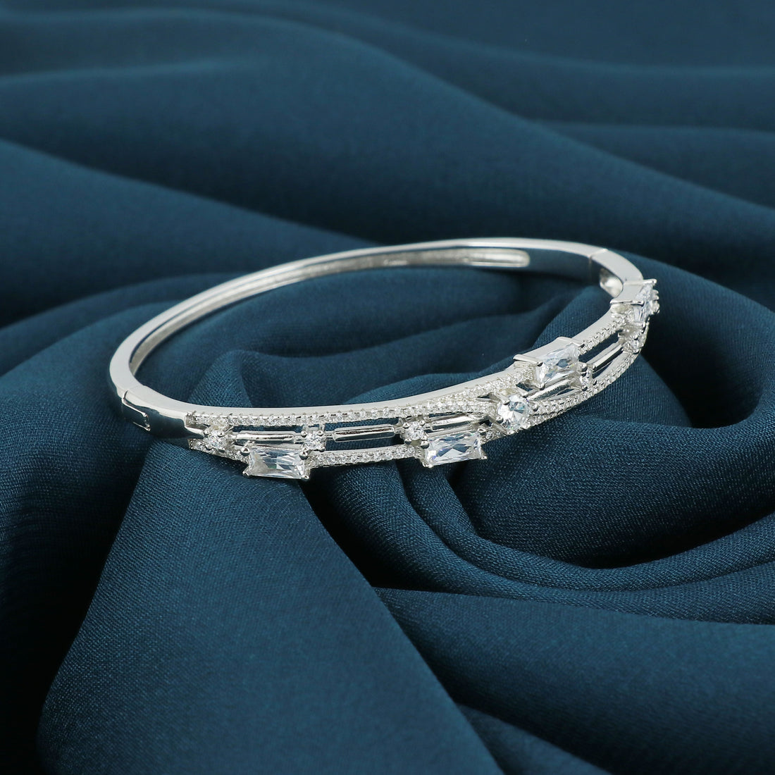 Silver Royal Bloom Kada