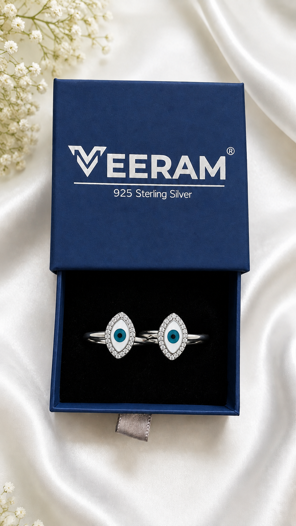 Silver EviEye Fancy Toering