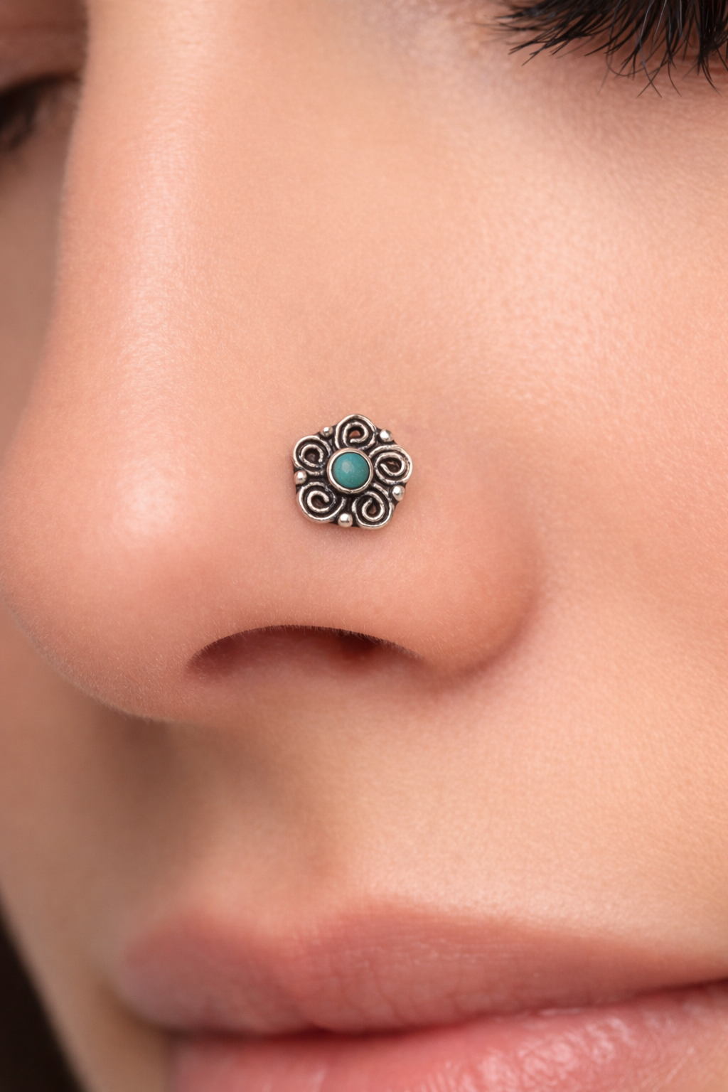 Silver Oxidised Floral Nosepin