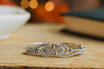 Swirl Elegance Silver Ring