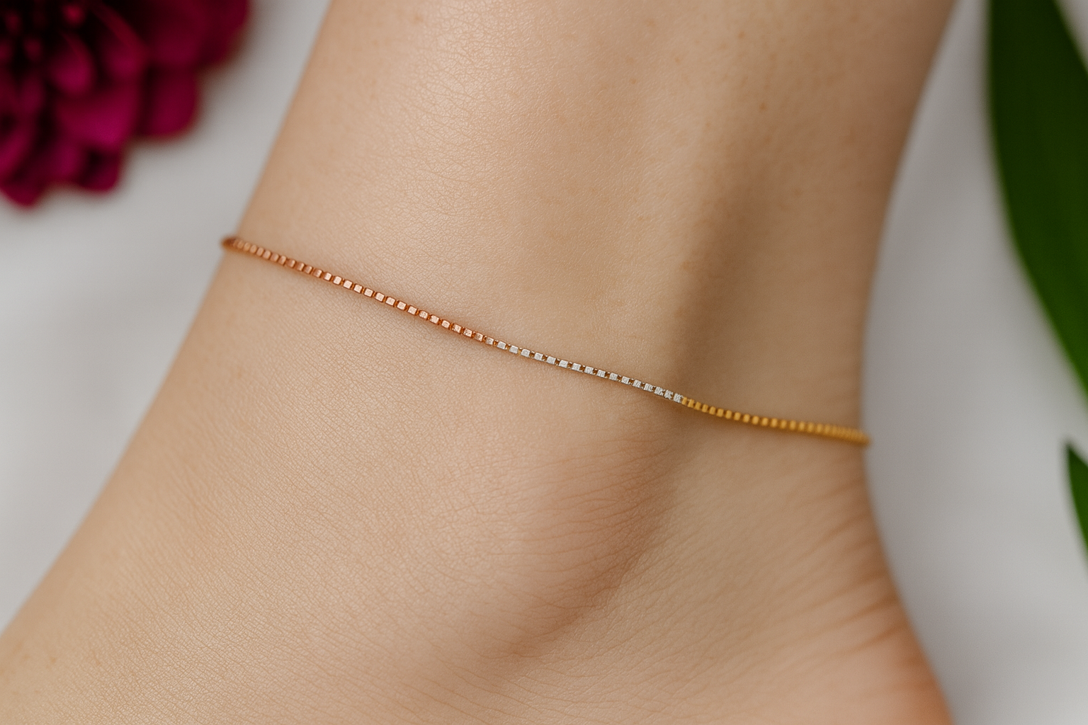 Tri-Tone Elegant Chain Anklet