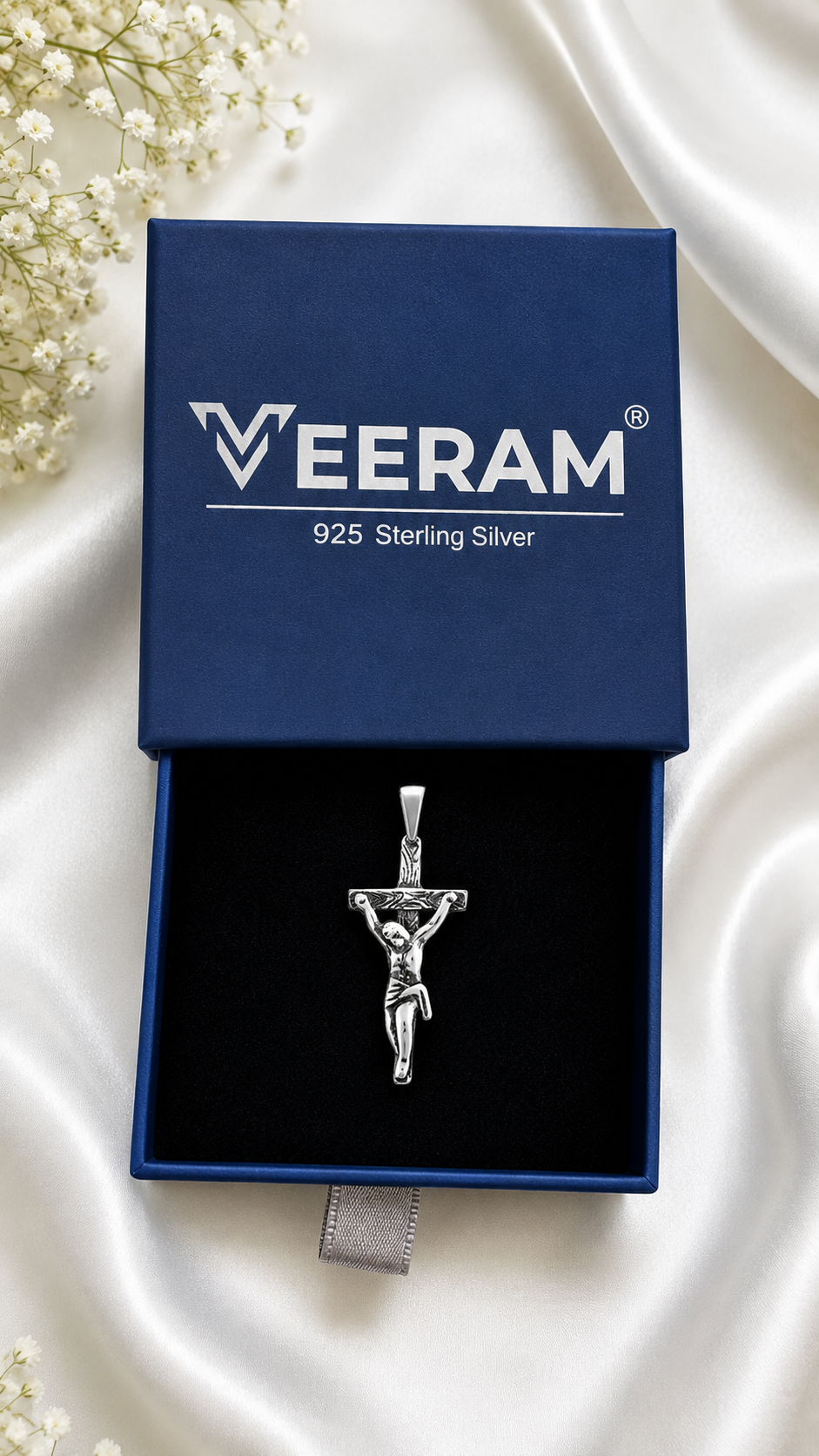 Silver Crucifix Cross  chain pendant.