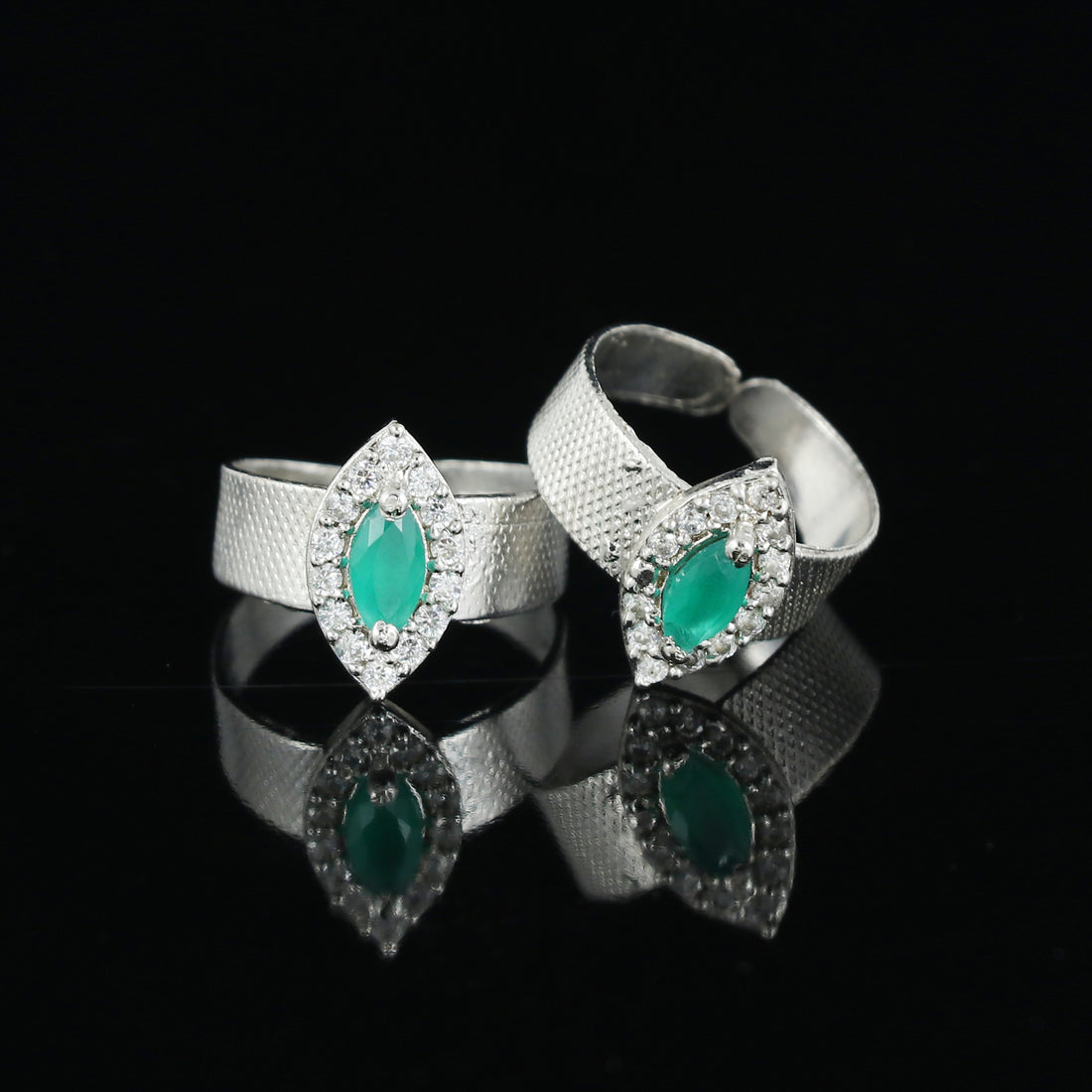 Silver Diamond Dew Toering
