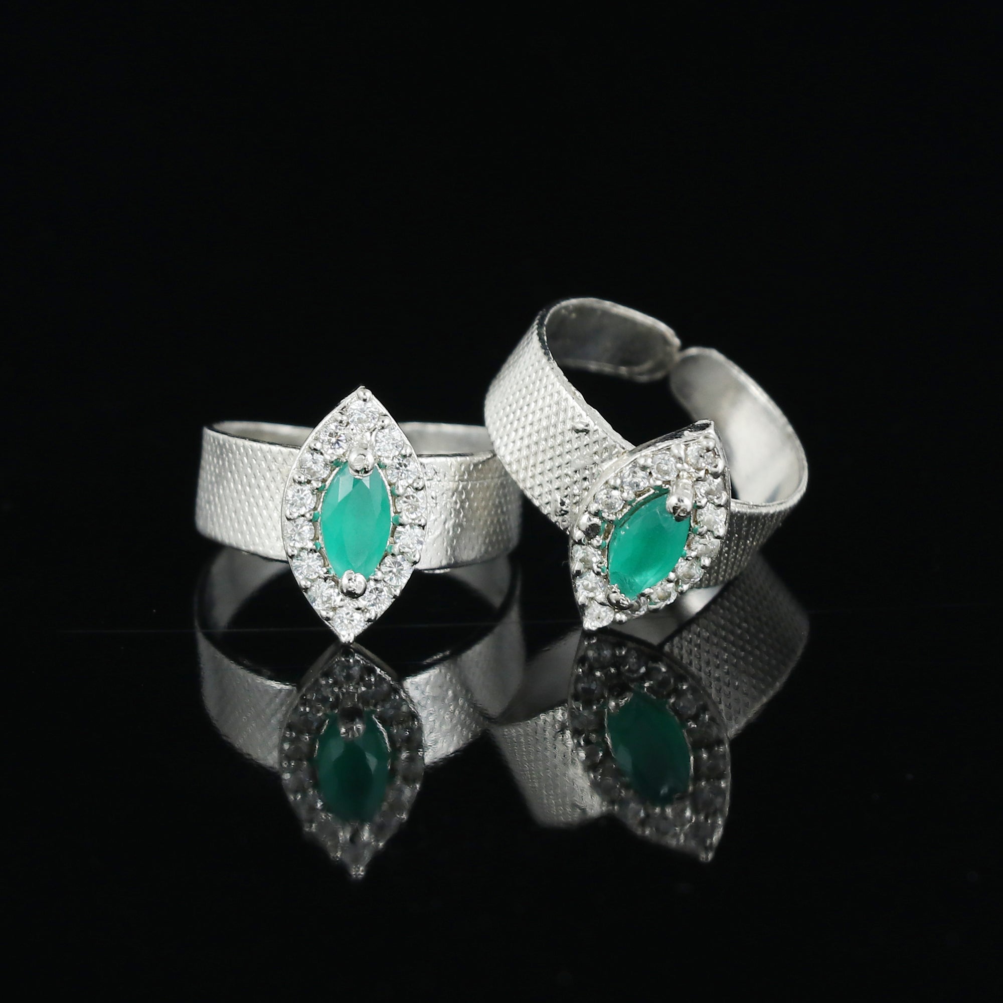 Silver Diamond Dew Toering