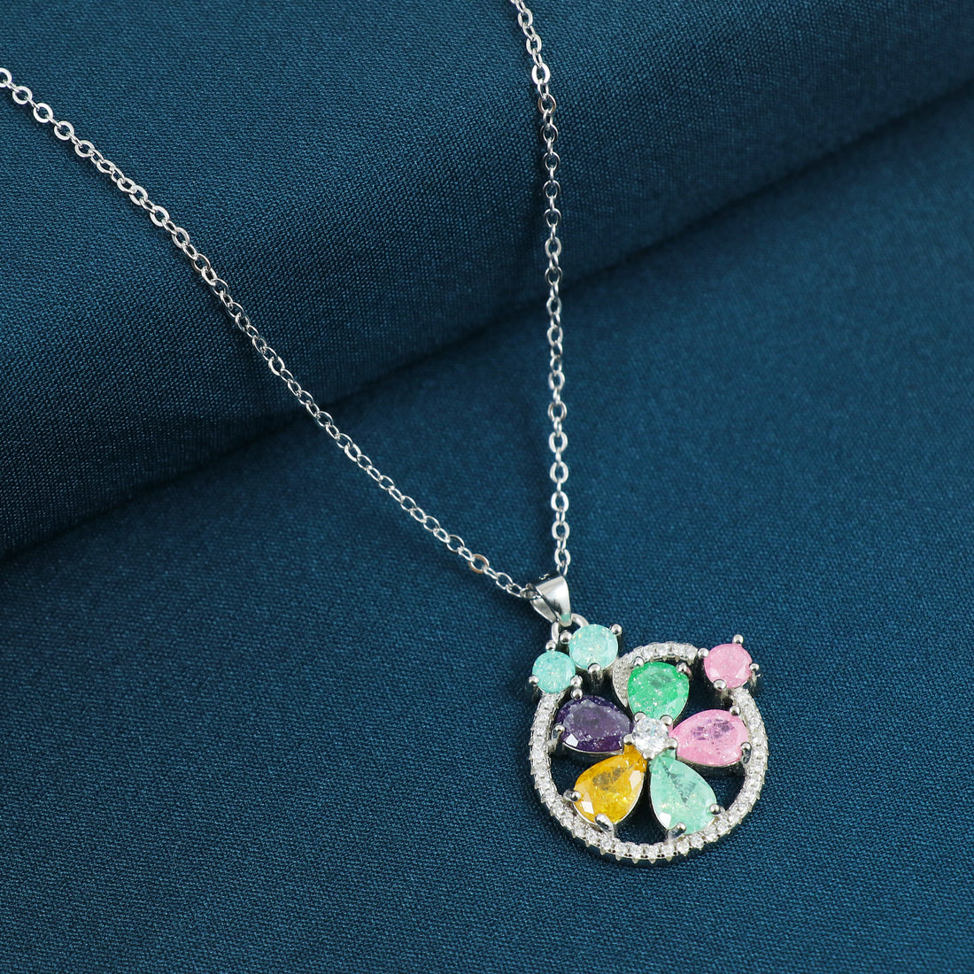 Silver Petal Whirl Pendant