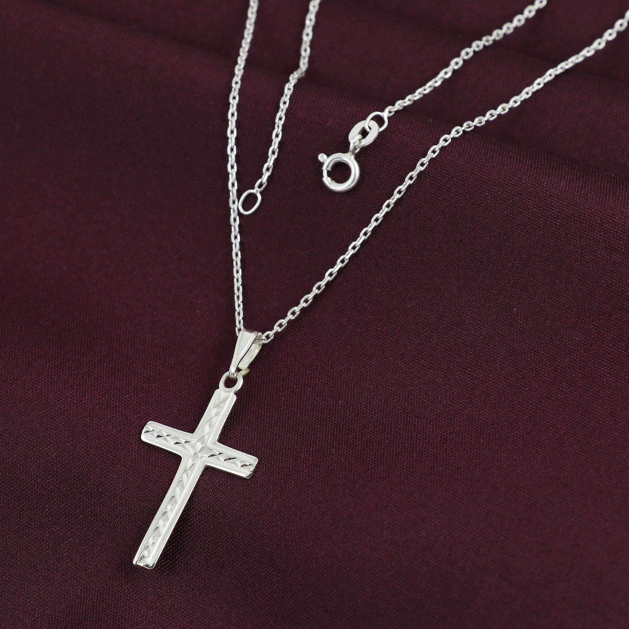 Silver Faith Cross Chain Pendant