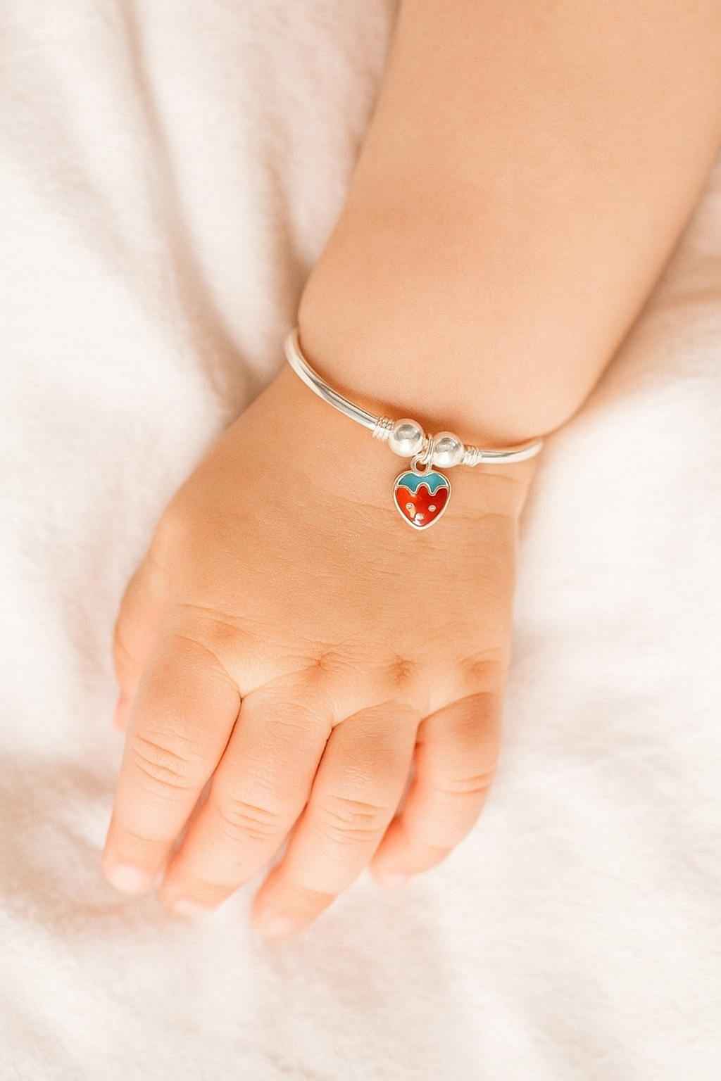 Silver Adjustable Strawberry Kada Set