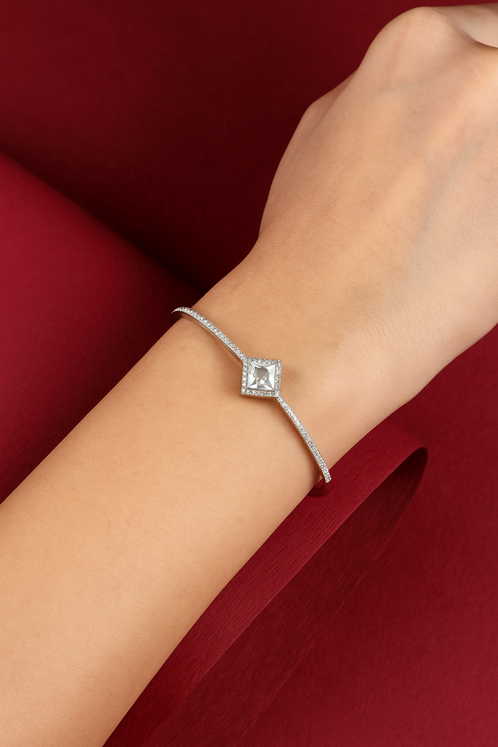 Silver Cosmic Dream Kada