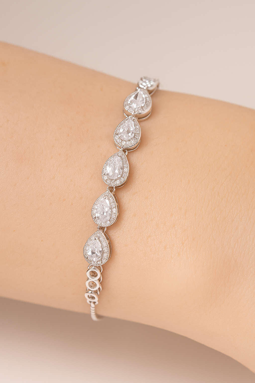 Silver Radiant Aura Bracelet