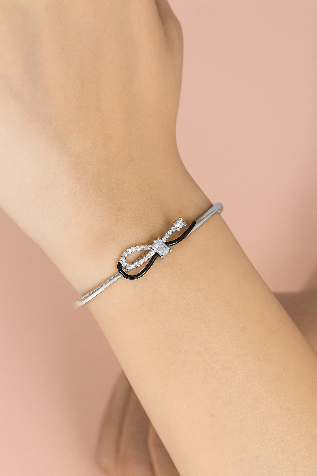 Silver Mystical Veil Kada