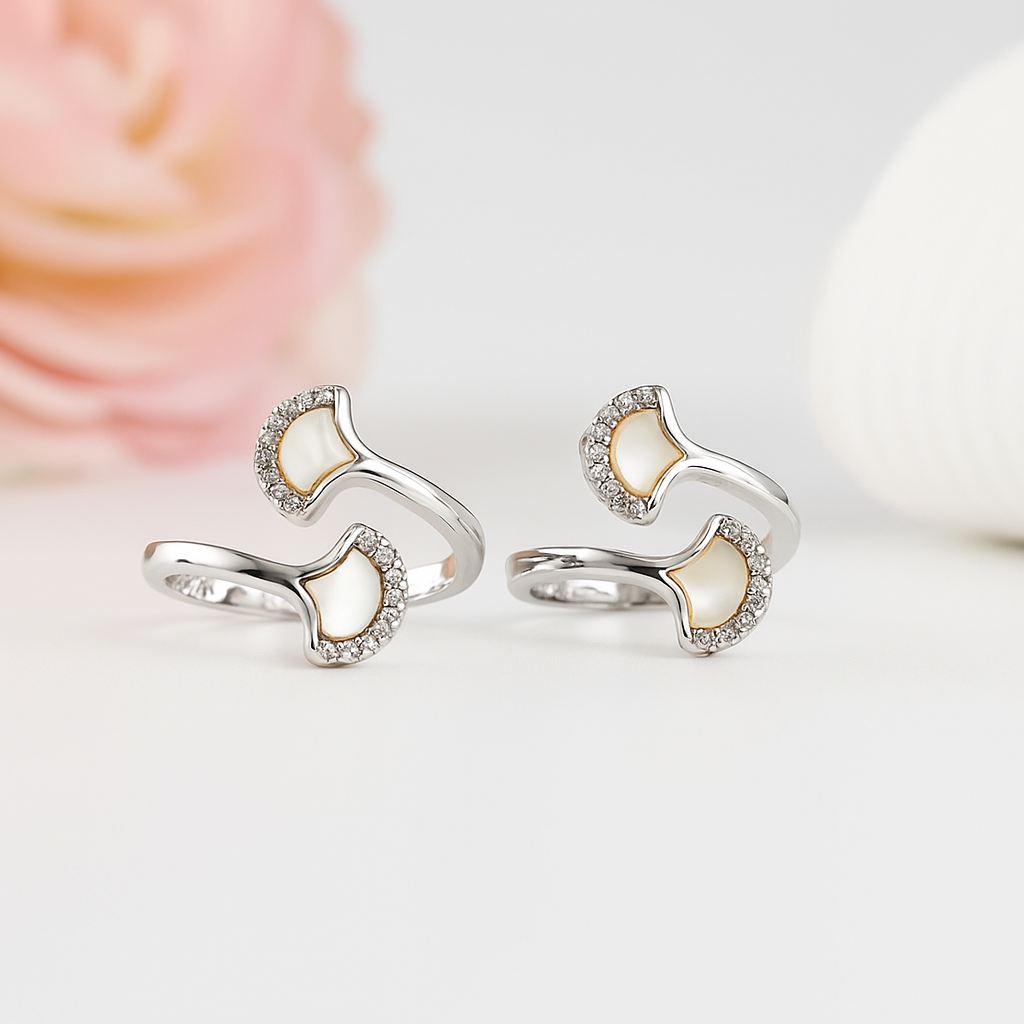Elegant Dual Petal Silver Toerings