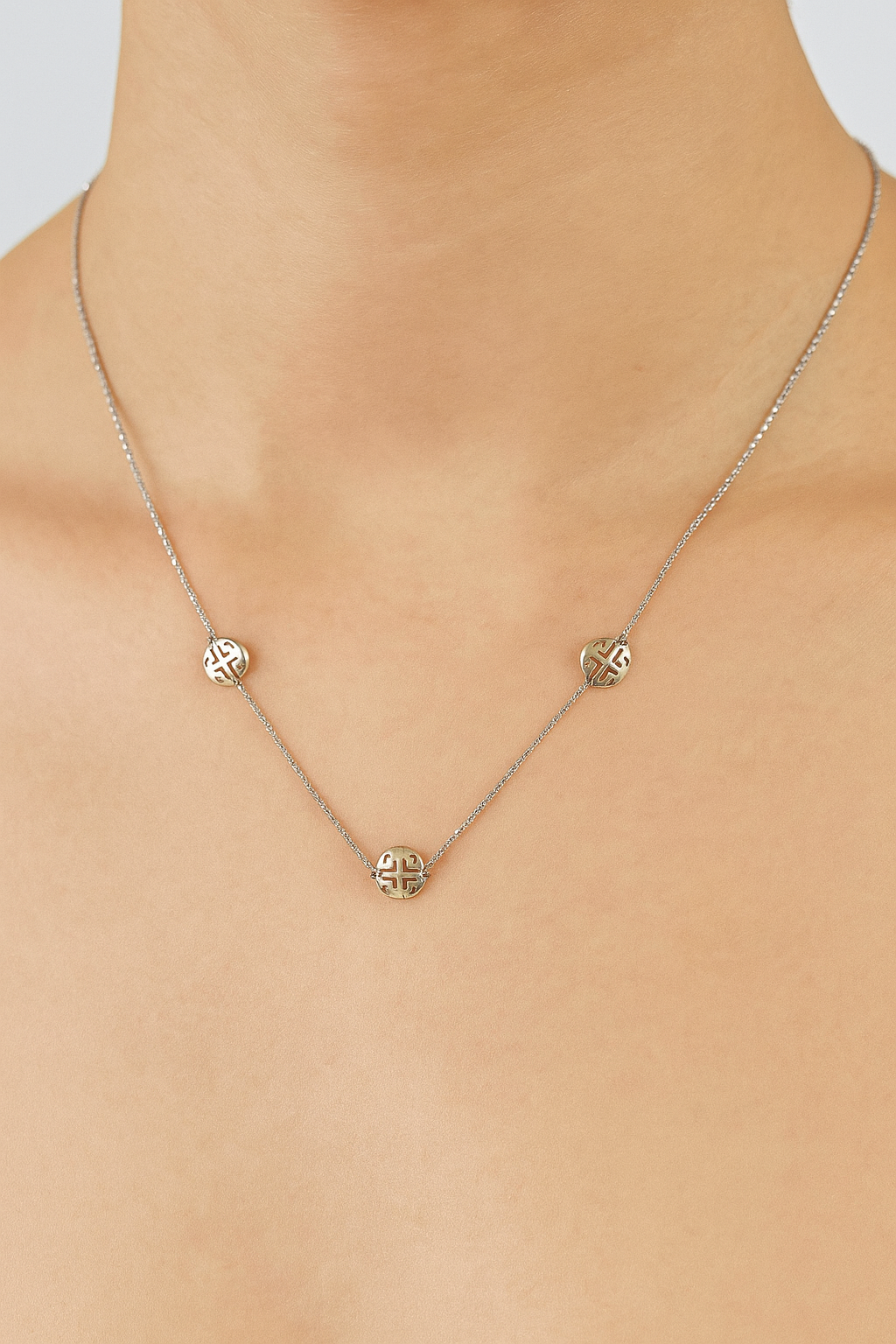 Silver Classical Chain Pendant