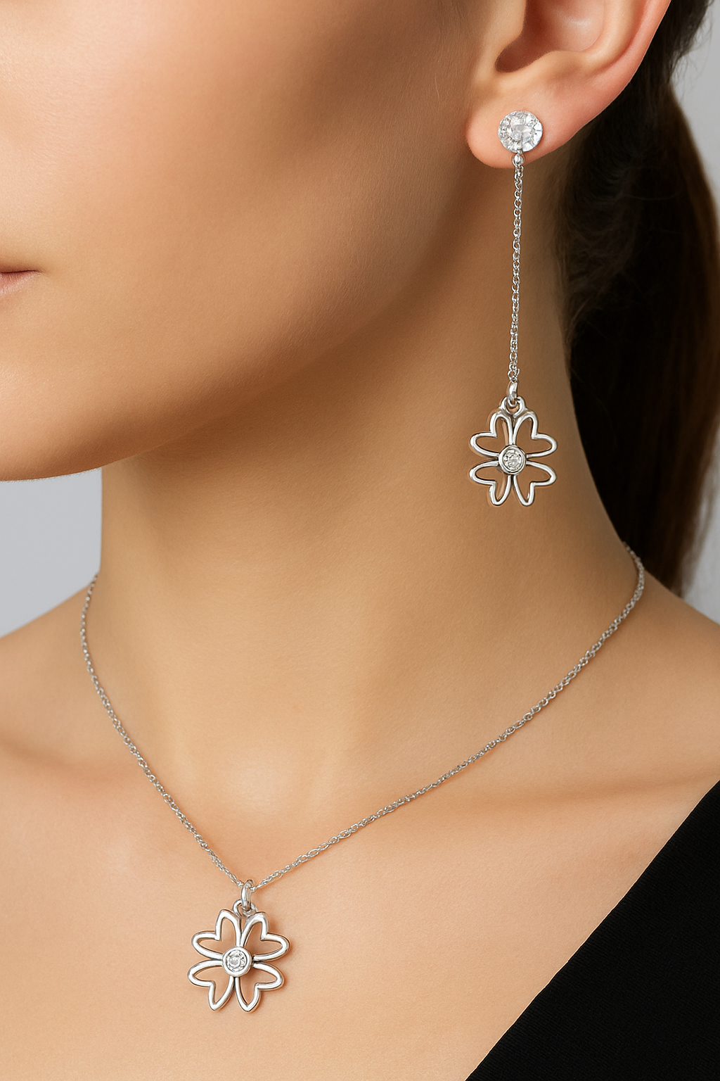 Silver Heavenly Blossom Pendant Set