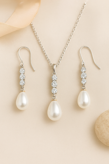 Silver Stellar Beauty Pearl Pendant