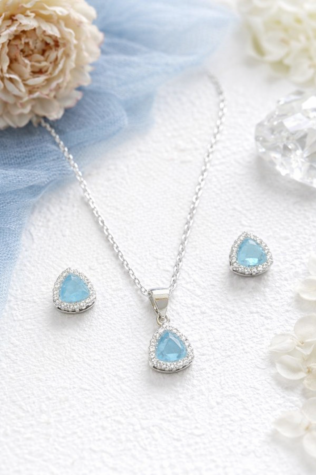 Sky Bloom Pendant Set