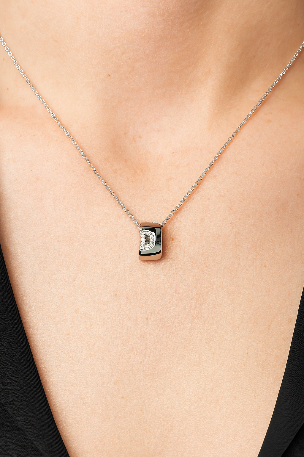 Silver Timeless Twirl Chain Pendant