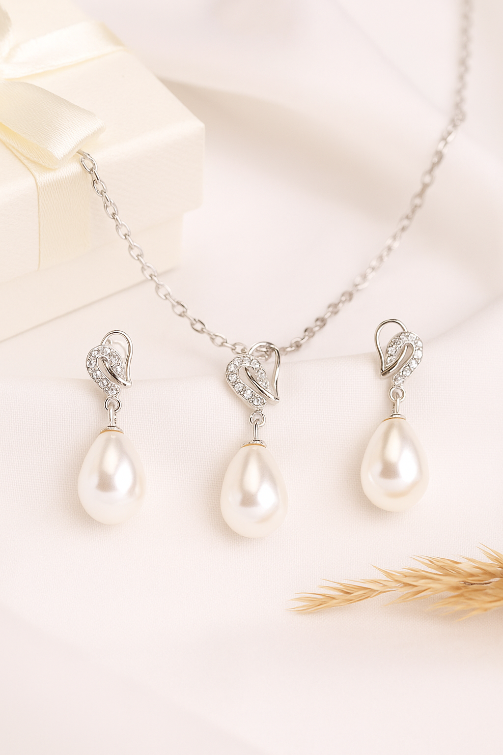 Silver Eternal Love Pearl Pendant