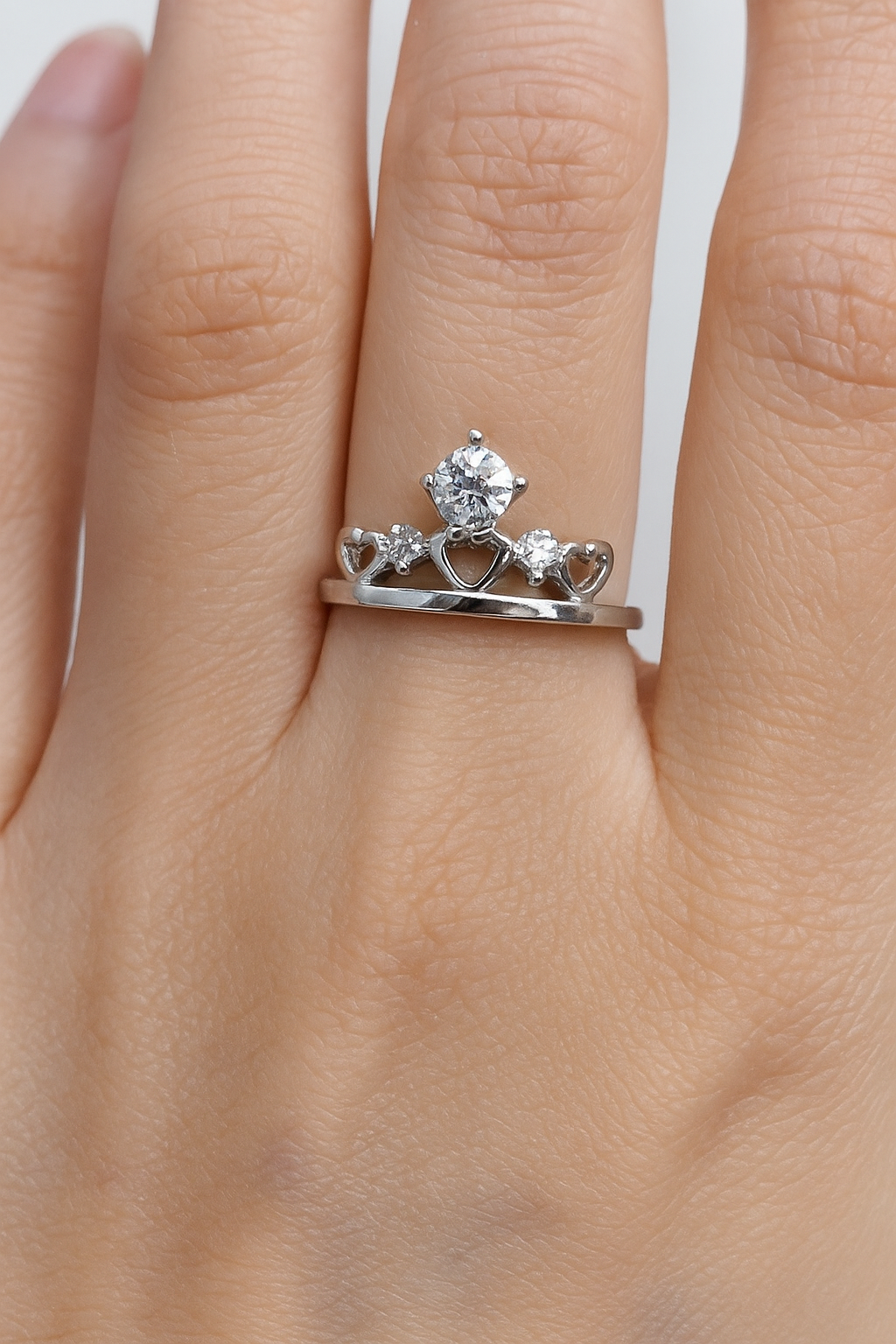 Silver Queen Heart Crown Ring