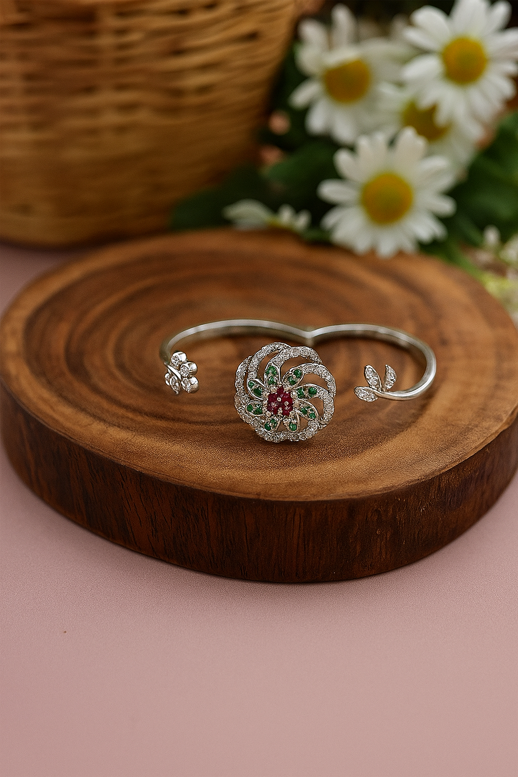 Elegant Floral Silver Ring