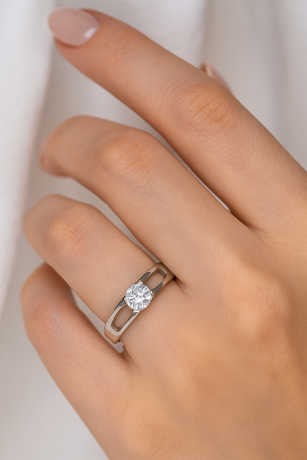Elegant Solitaire Cut-Out Silver Ring